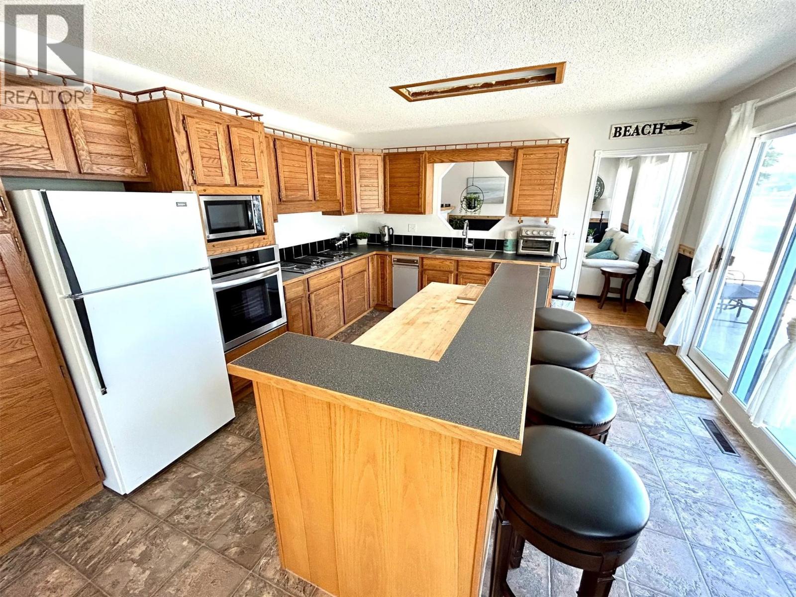 2437 Blind Bay Road, Blind Bay, British Columbia  V0E 1H1 - Photo 17 - 10398342