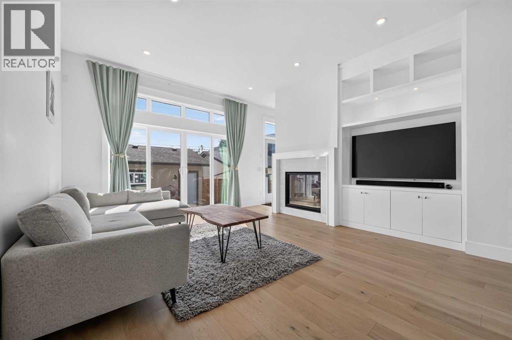 1704 26a Street Sw, Calgary, Alberta  T3C 1L1 - Photo 10 - A2331642