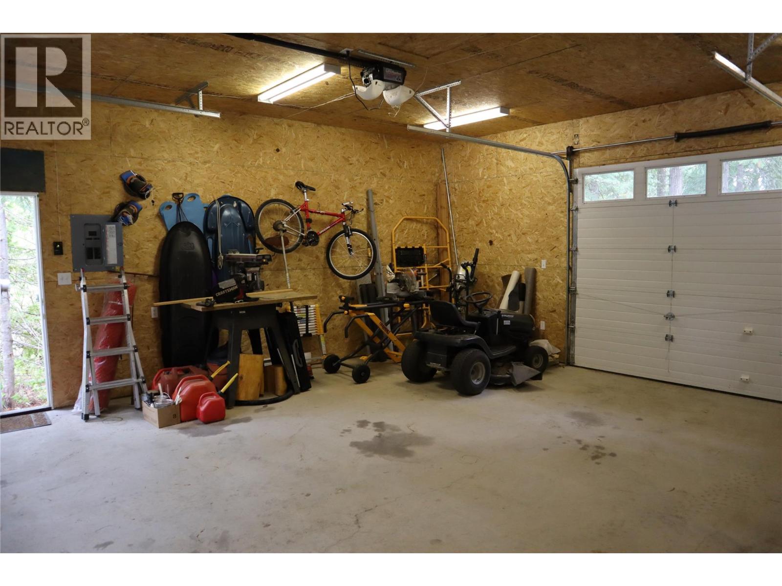 4221 Barriere Lakes Road, Barriere, British Columbia  V0E 1E0 - Photo 31 - 10387811