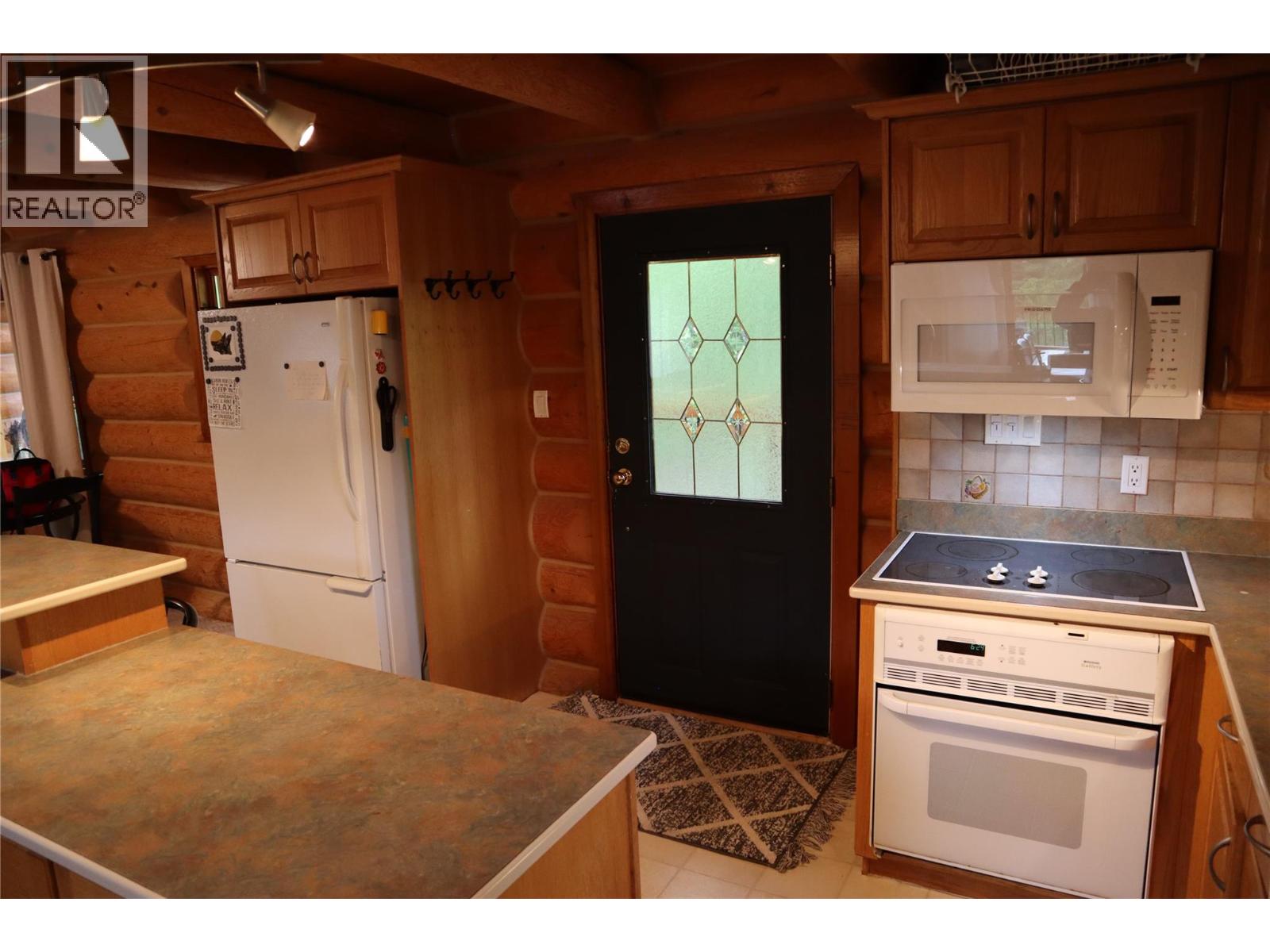 4221 Barriere Lakes Road, Barriere, British Columbia  V0E 1E0 - Photo 9 - 10387811