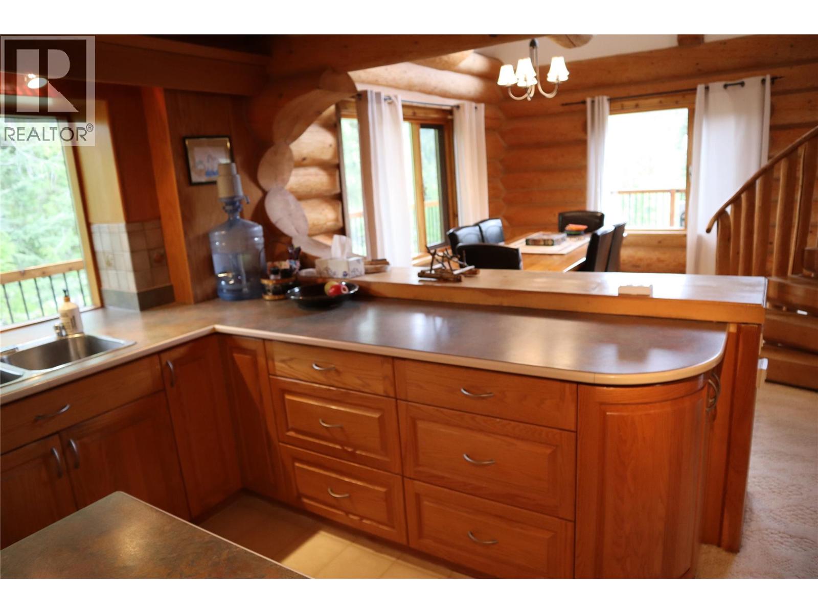 4221 Barriere Lakes Road, Barriere, British Columbia  V0E 1E0 - Photo 8 - 10387811