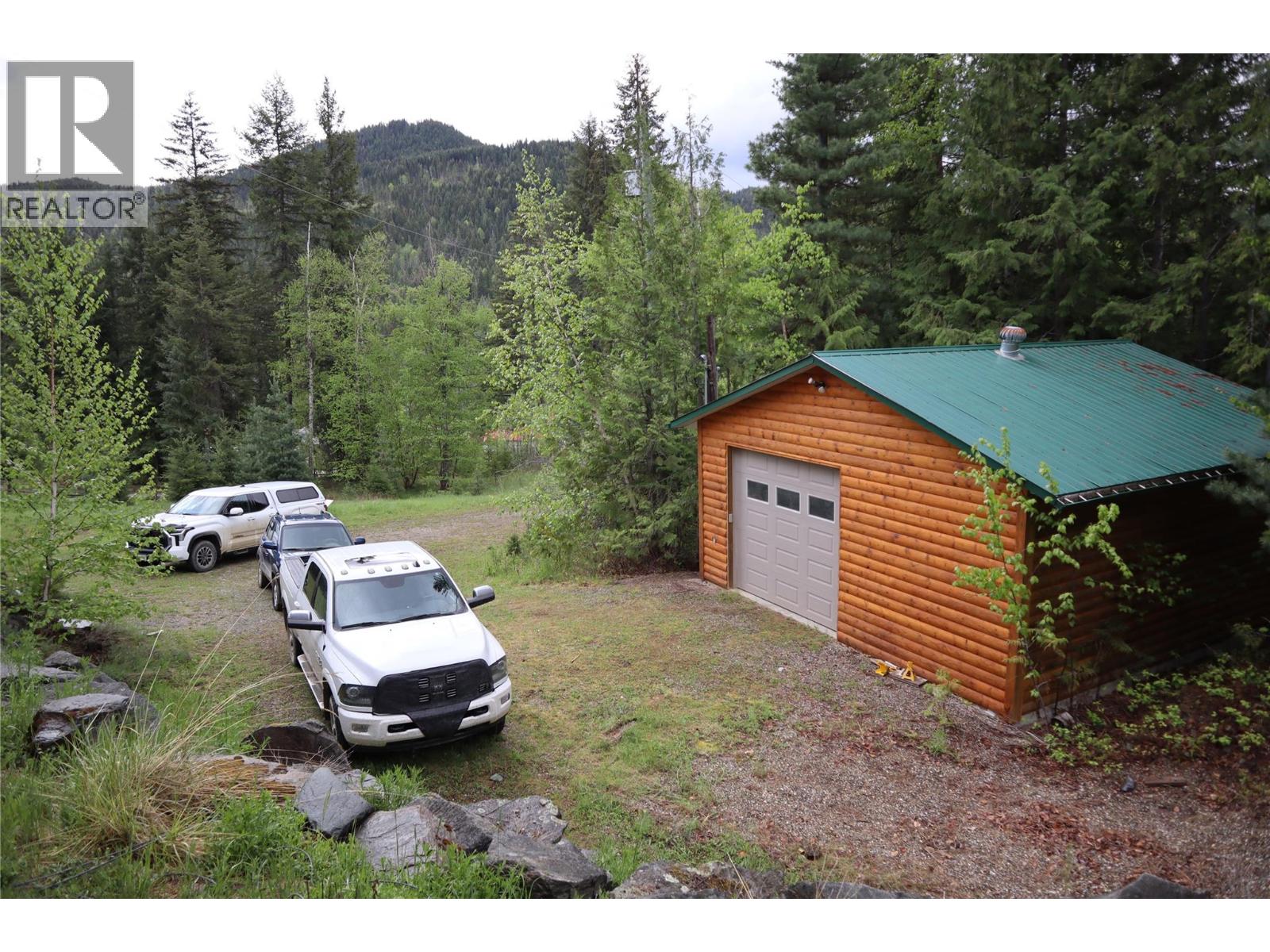 4221 Barriere Lakes Road, Barriere, British Columbia  V0E 1E0 - Photo 38 - 10387811