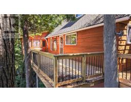 28 LOWER LAKE LANE, South Frontenac, Ontario