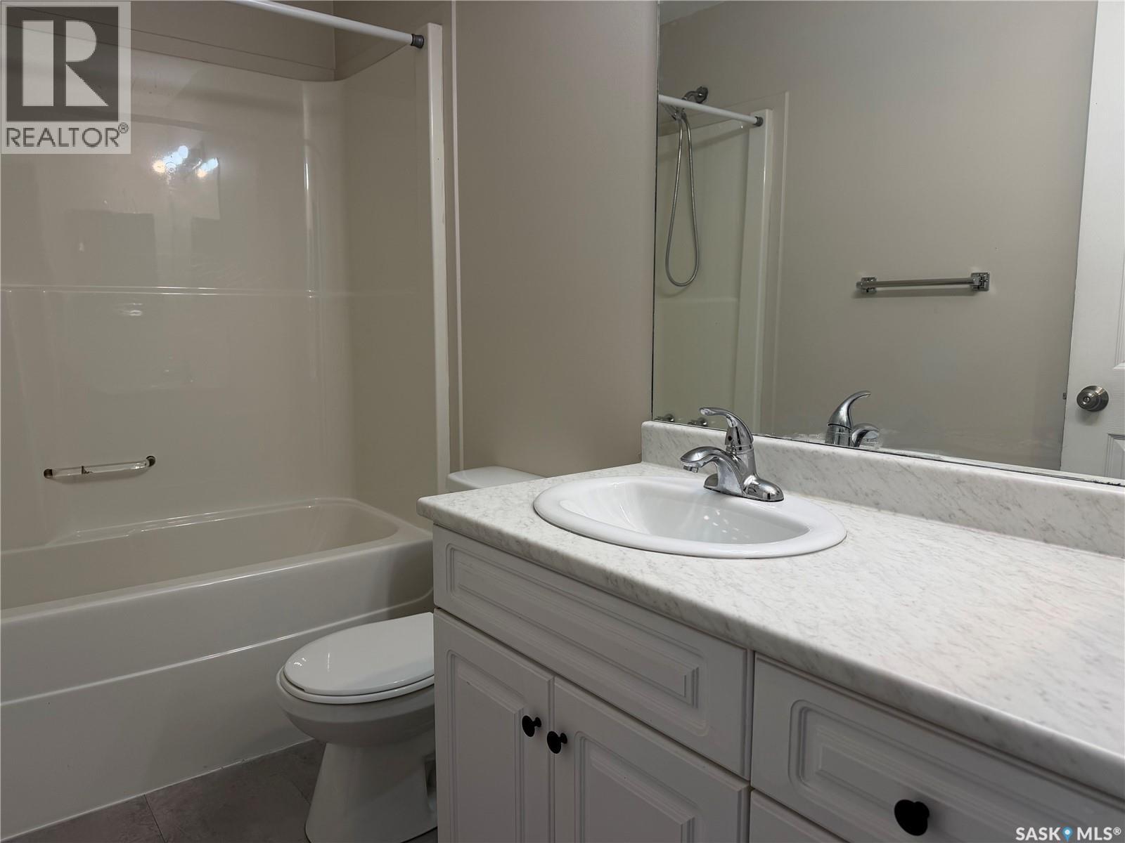32 203 Herold Terrace, Saskatoon, Saskatchewan  S7V 1H4 - Photo 24 - SK045044