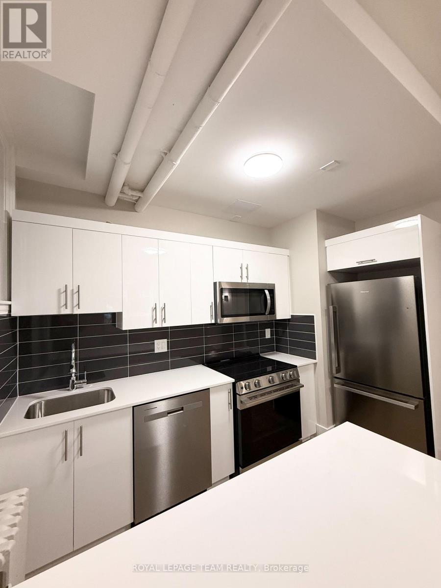36 - 235 Cooper Street, Ottawa, Ontario  K2P 1L7 - Photo 10 - X13705064