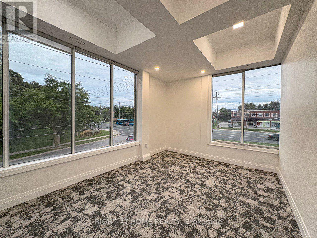 2nd Floor - 8119 Yonge Street, Markham, Ontario  L3T 2C6 - Photo 12 - N13705060
