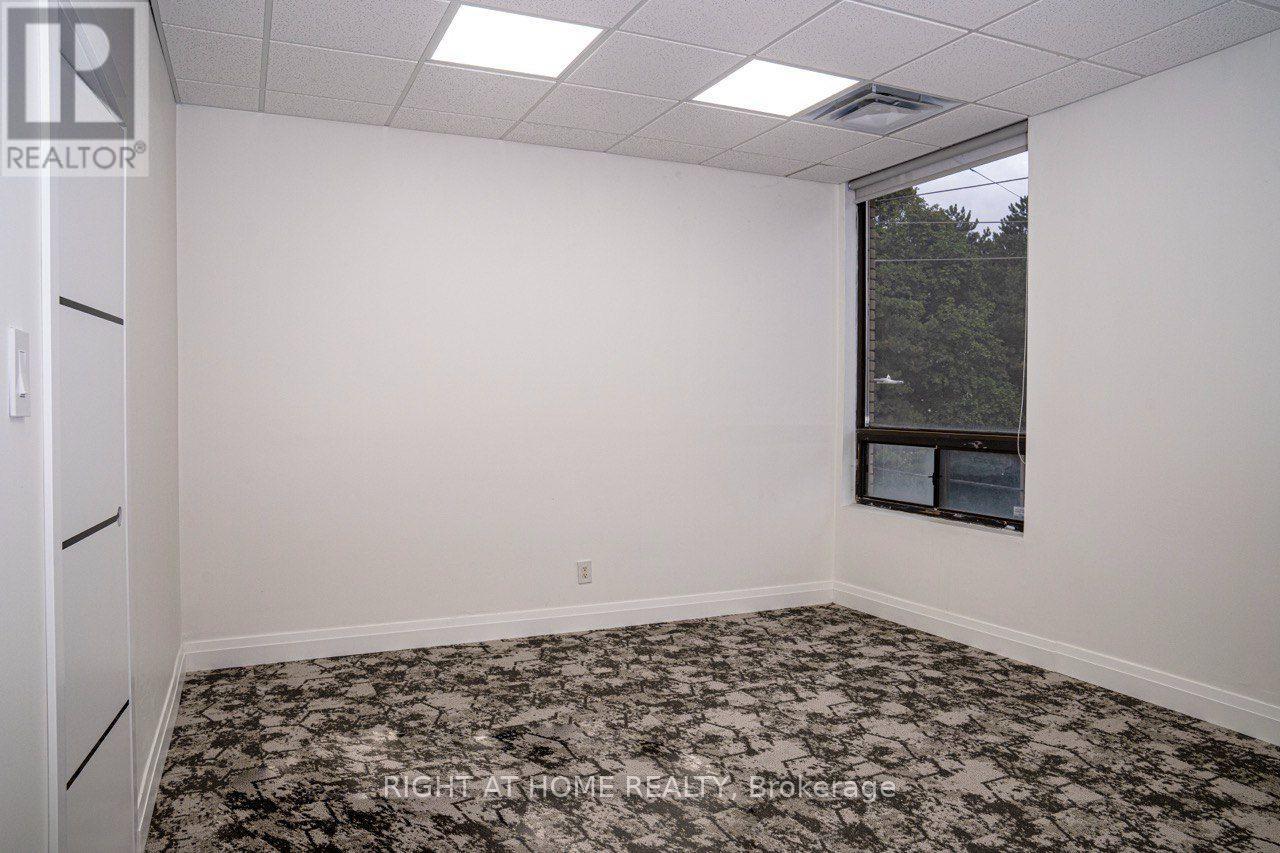 2nd Floor - 8119 Yonge Street, Markham, Ontario  L3T 2C6 - Photo 15 - N13705060
