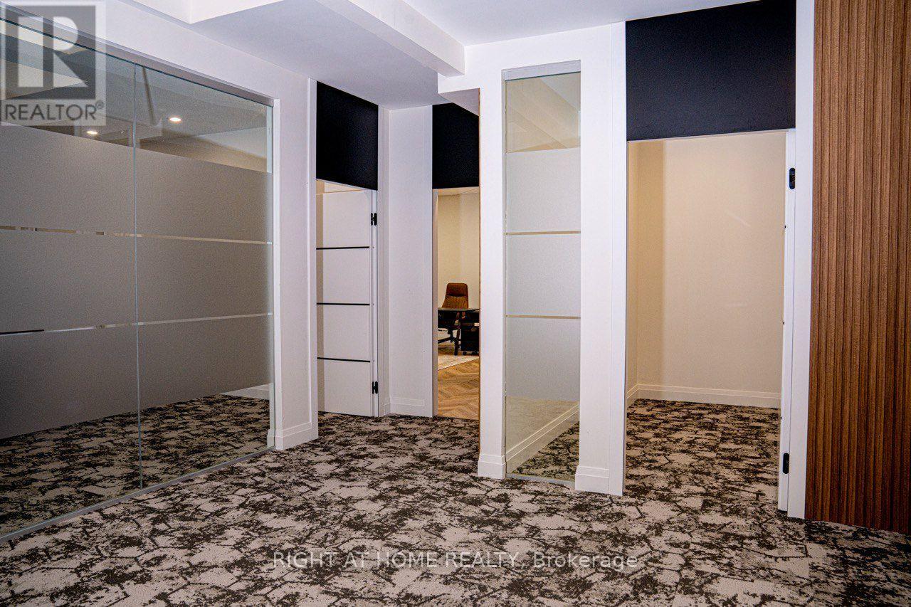 2nd Floor - 8119 Yonge Street, Markham, Ontario  L3T 2C6 - Photo 8 - N13705060