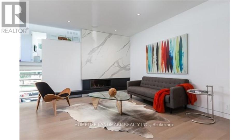 288 Vance Drive, Oakville, Ontario  L6L 3L2 - Photo 7 - W13705052