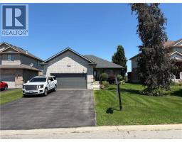 32 APPLEWOOD Street, Plattsville, Ontario