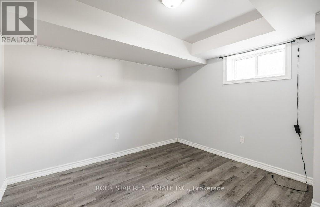 Lower - 271 Carson Drive, Hamilton, Ontario  L8T 2X8 - Photo 10 - X13705066
