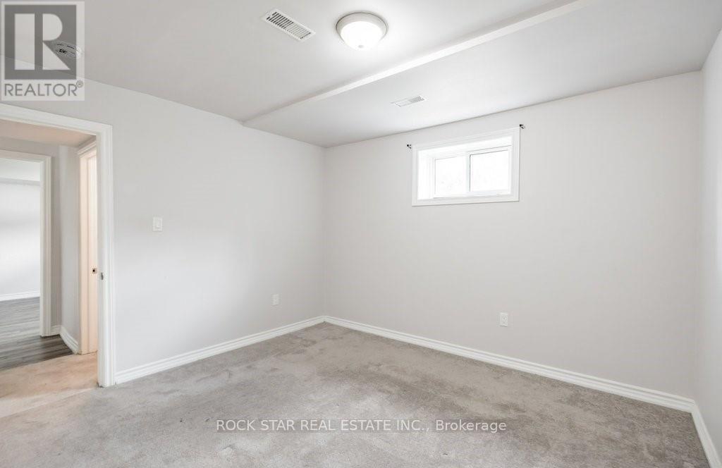 Lower - 271 Carson Drive, Hamilton, Ontario  L8T 2X8 - Photo 8 - X13705066