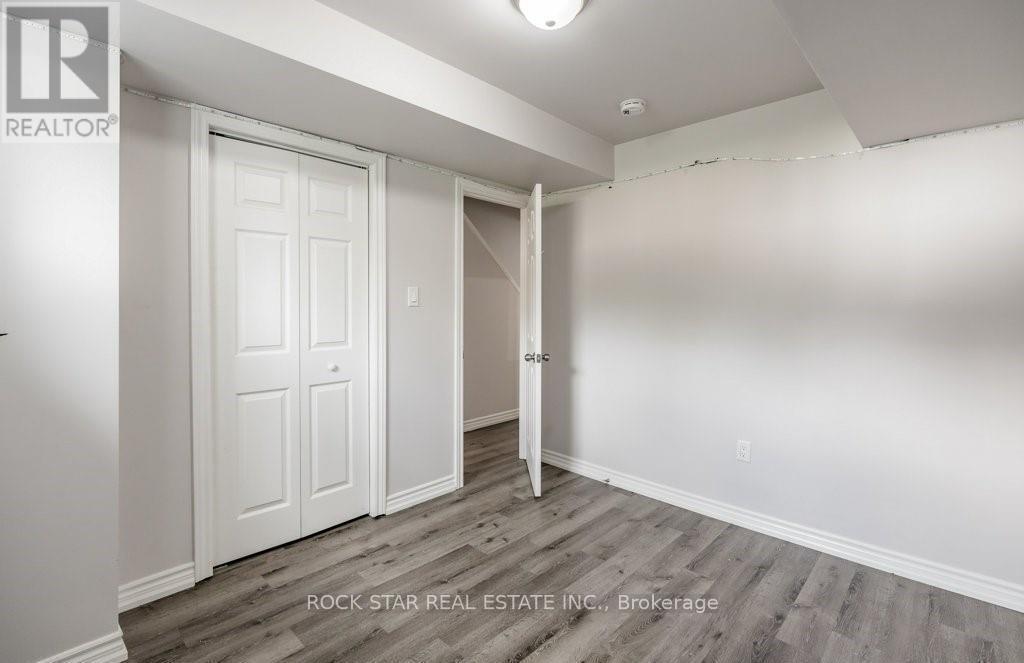 Lower - 271 Carson Drive, Hamilton, Ontario  L8T 2X8 - Photo 9 - X13705066