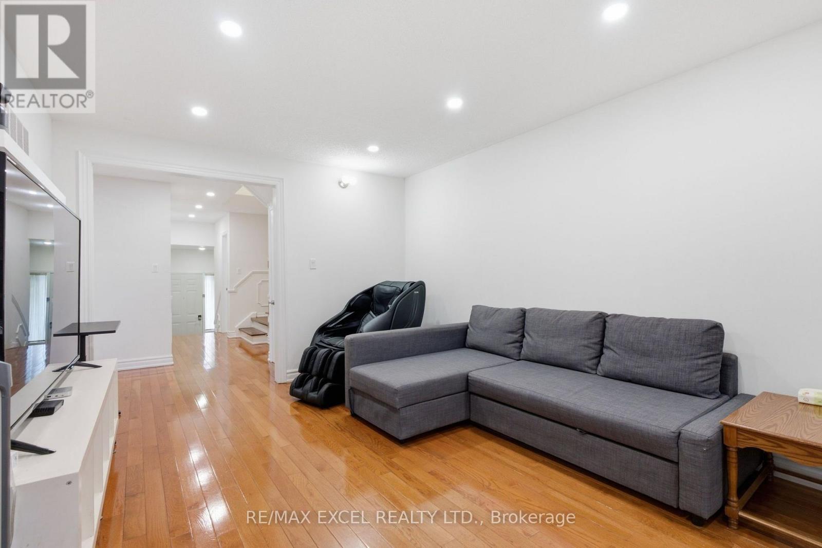 50 Shootfield Crescent, Toronto, Ontario  M1S 4E2 - Photo 16 - E13687016