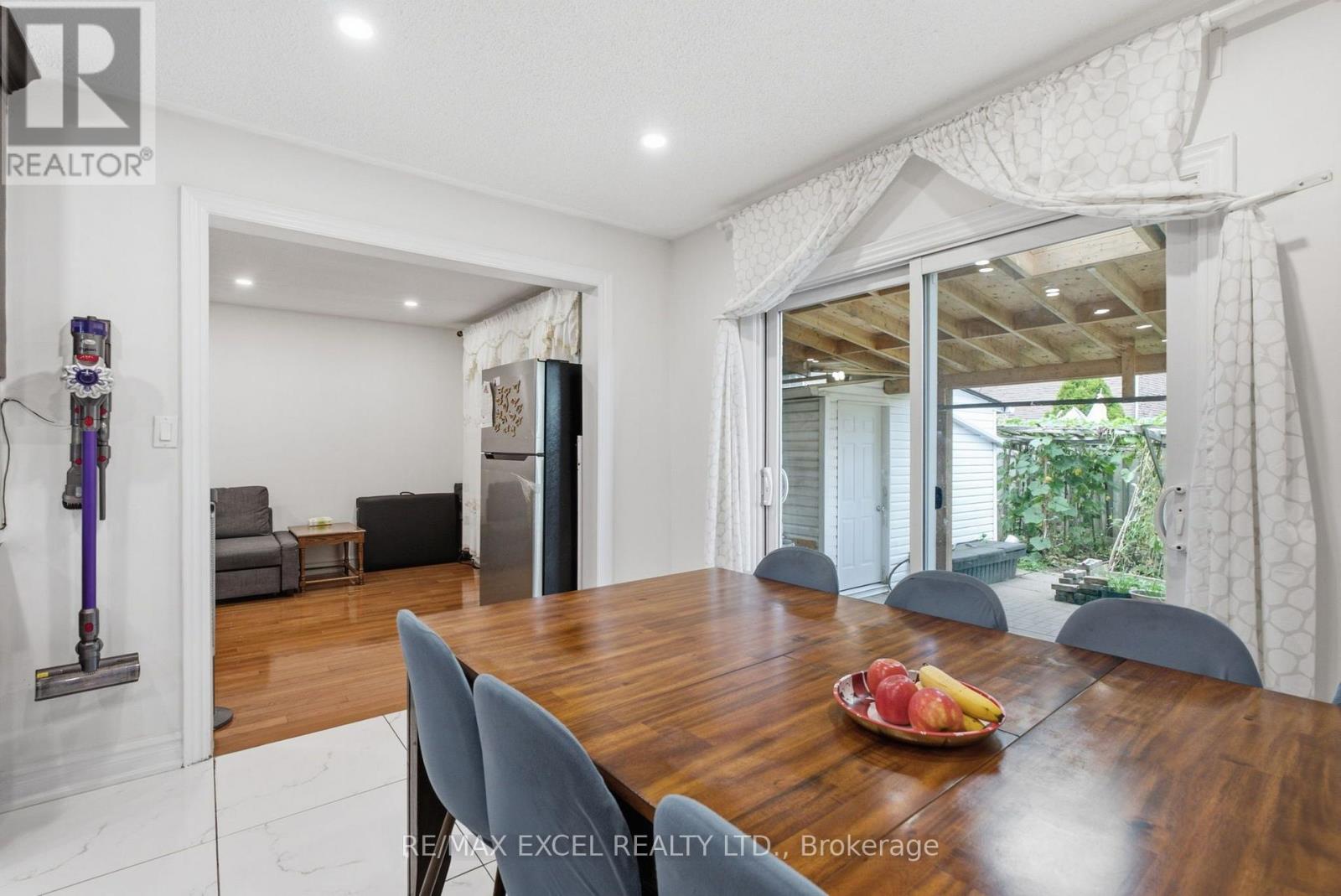 50 Shootfield Crescent, Toronto, Ontario  M1S 4E2 - Photo 12 - E13687016