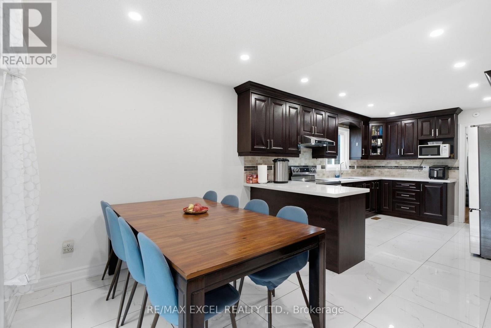 50 Shootfield Crescent, Toronto, Ontario  M1S 4E2 - Photo 11 - E13687016