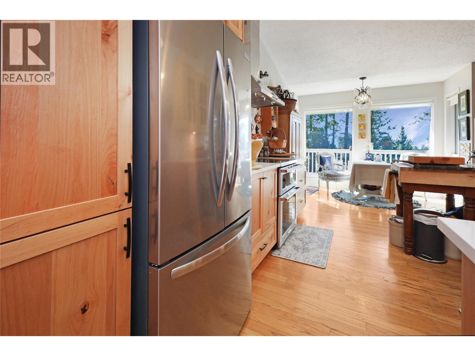 4962 Mountain Side Place, Fairmont Hot Springs, British Columbia  V0B 1L1 - Photo 17 - 10395363