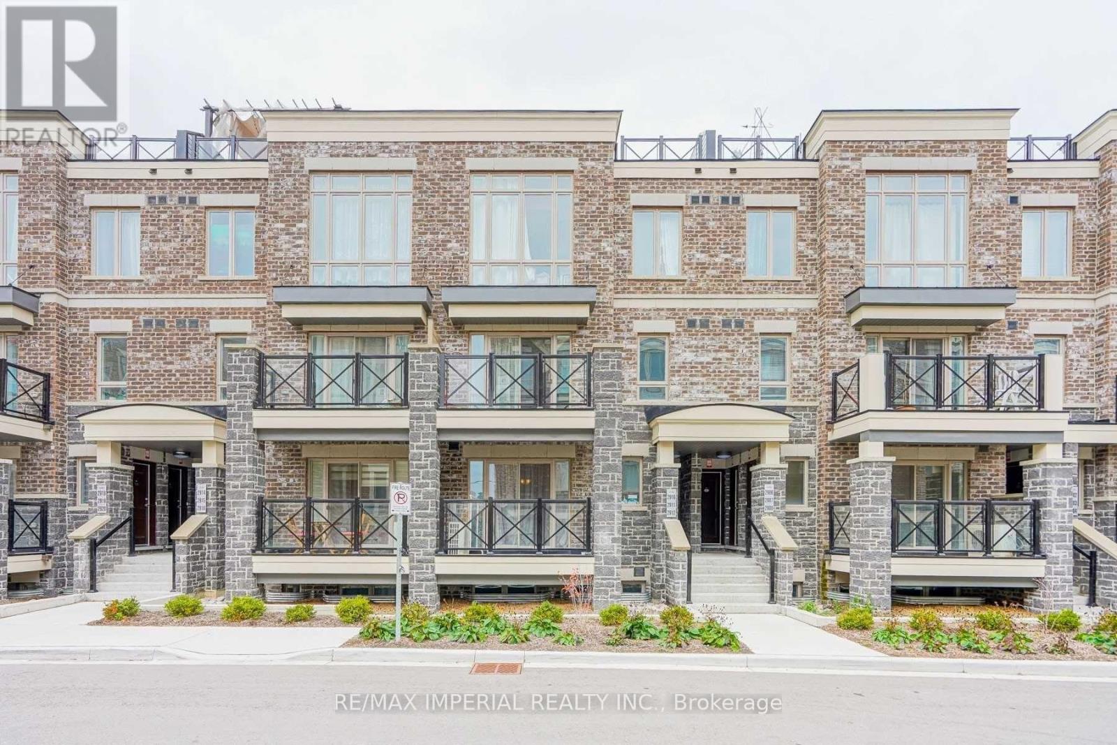 2910 - 15 WESTMEATH LANE, Markham, Ontario