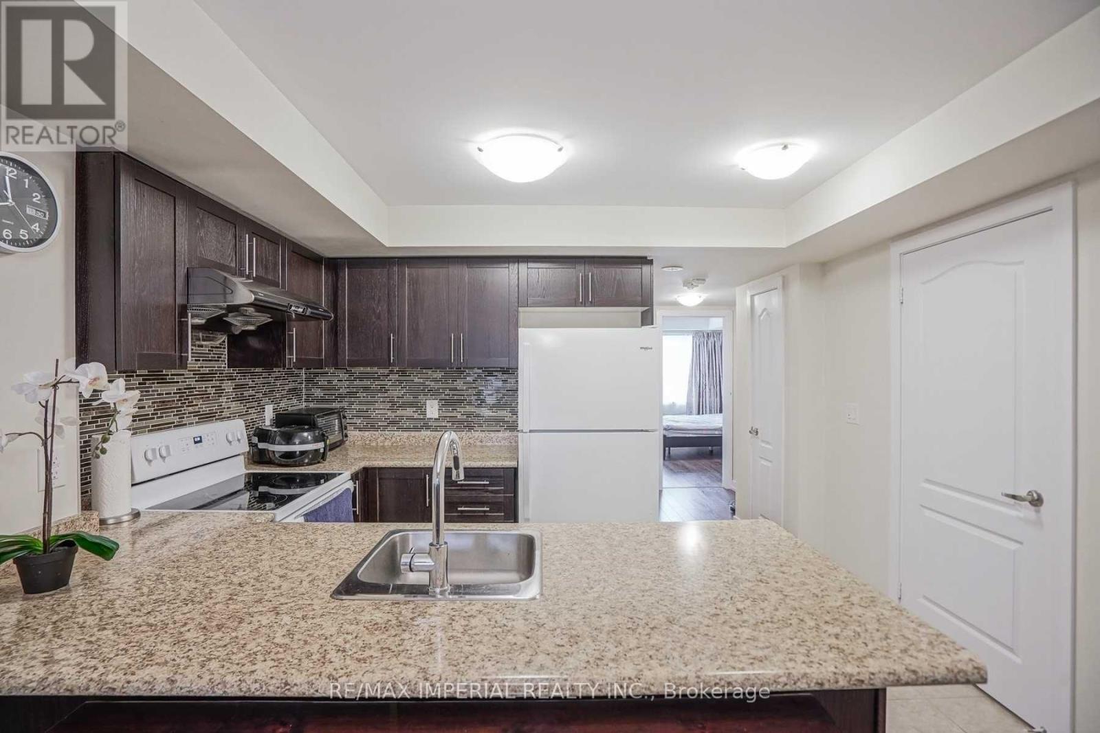 2910 - 15 Westmeath Lane, Markham, Ontario  L6B 1N5 - Photo 10 - N13705072