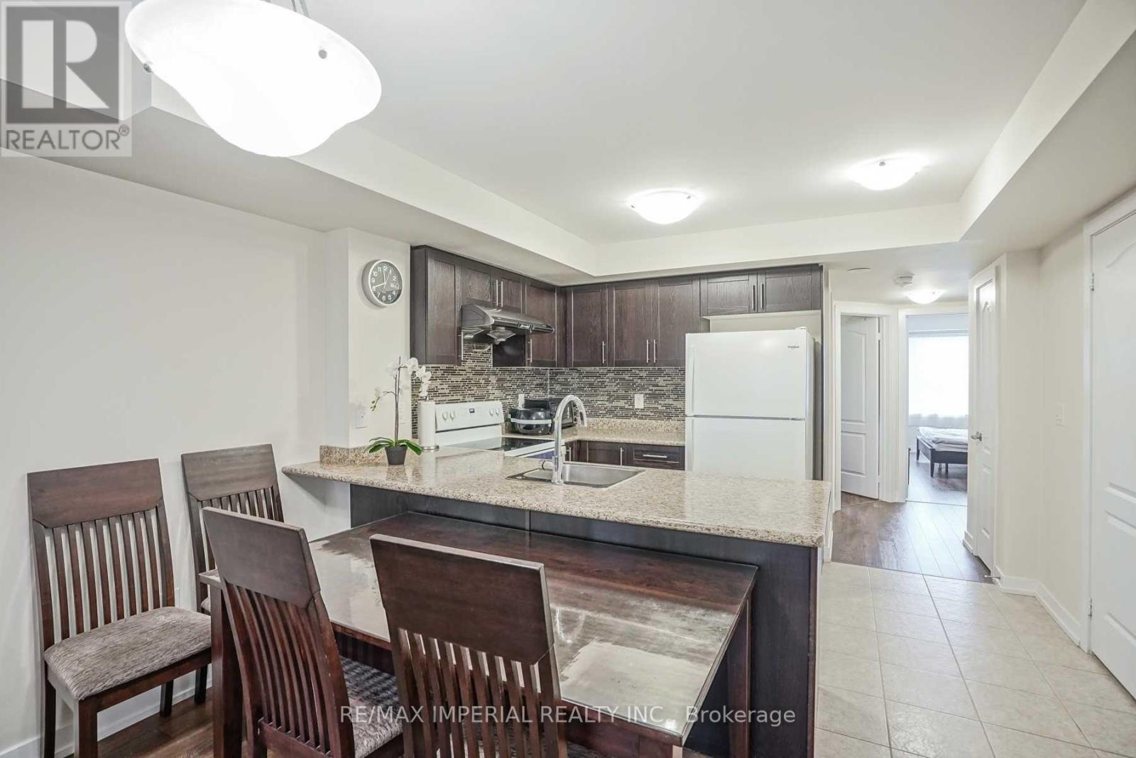 2910 - 15 Westmeath Lane, Markham, Ontario  L6B 1N5 - Photo 8 - N13705072