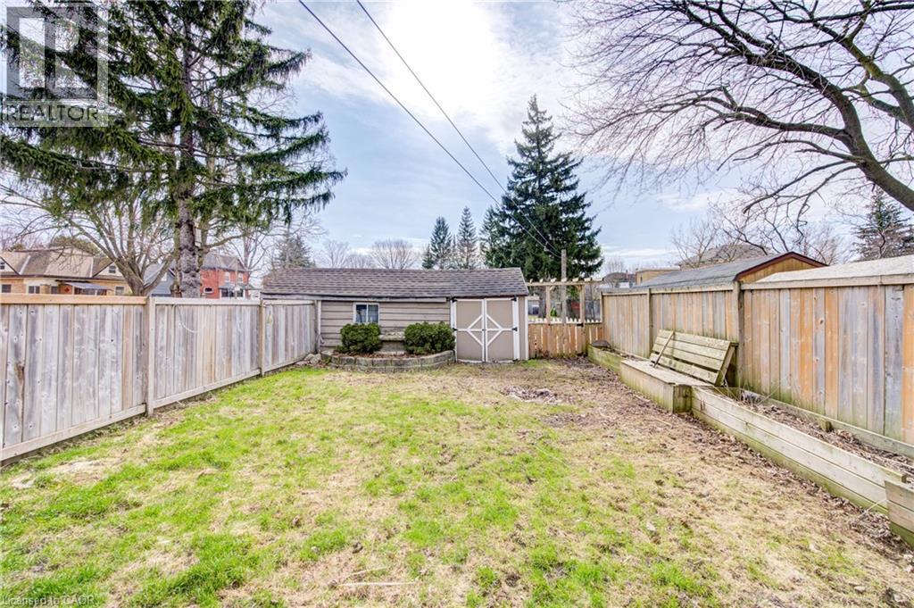 137 Wellington Street, Mitchell, Ontario  N0K 1N0 - Photo 31 - 40849434