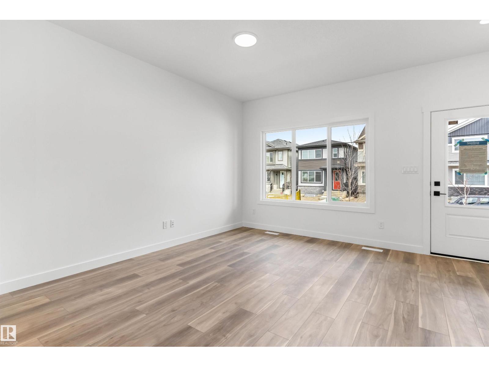 6265 175a Av NW, Edmonton, Alberta  T5Y 4A5 - Photo 6 - E4486090
