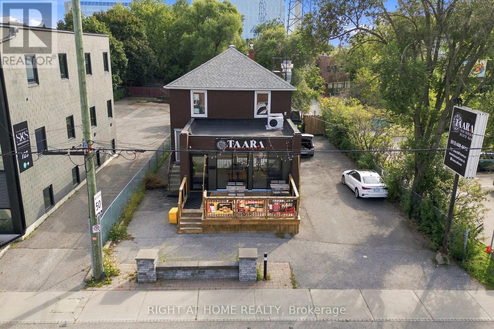 727 CHURCHILL AVENUE, Ottawa, Ontario