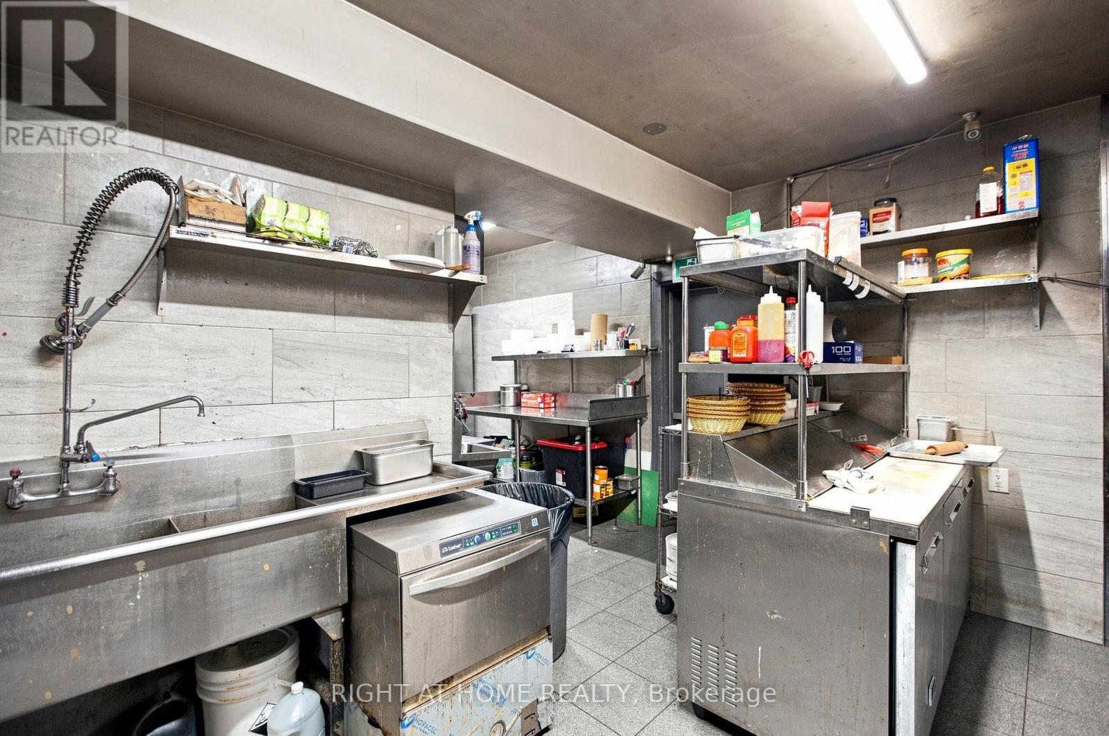727 Churchill Avenue, Ottawa, Ontario  K1Z 5G7 - Photo 17 - X13705082