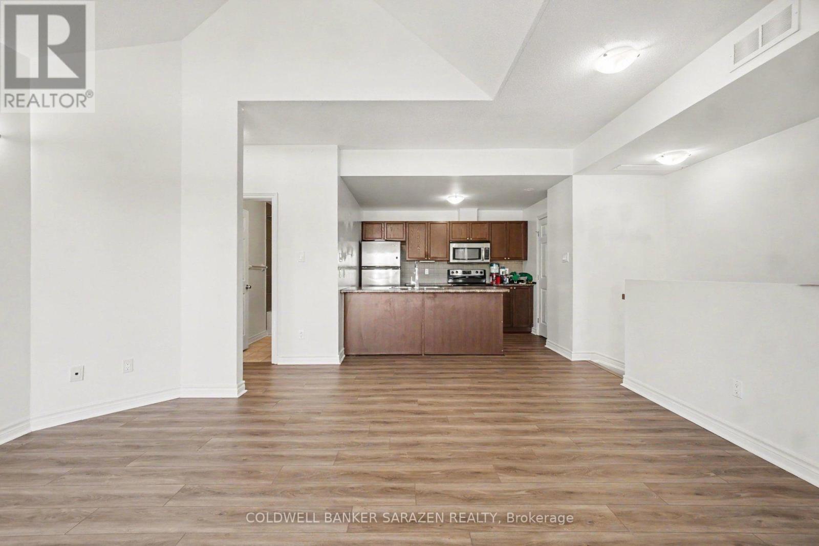 D - 920 White Alder Avenue, Ottawa, Ontario  K1T 0K5 - Photo 5 - X13705092