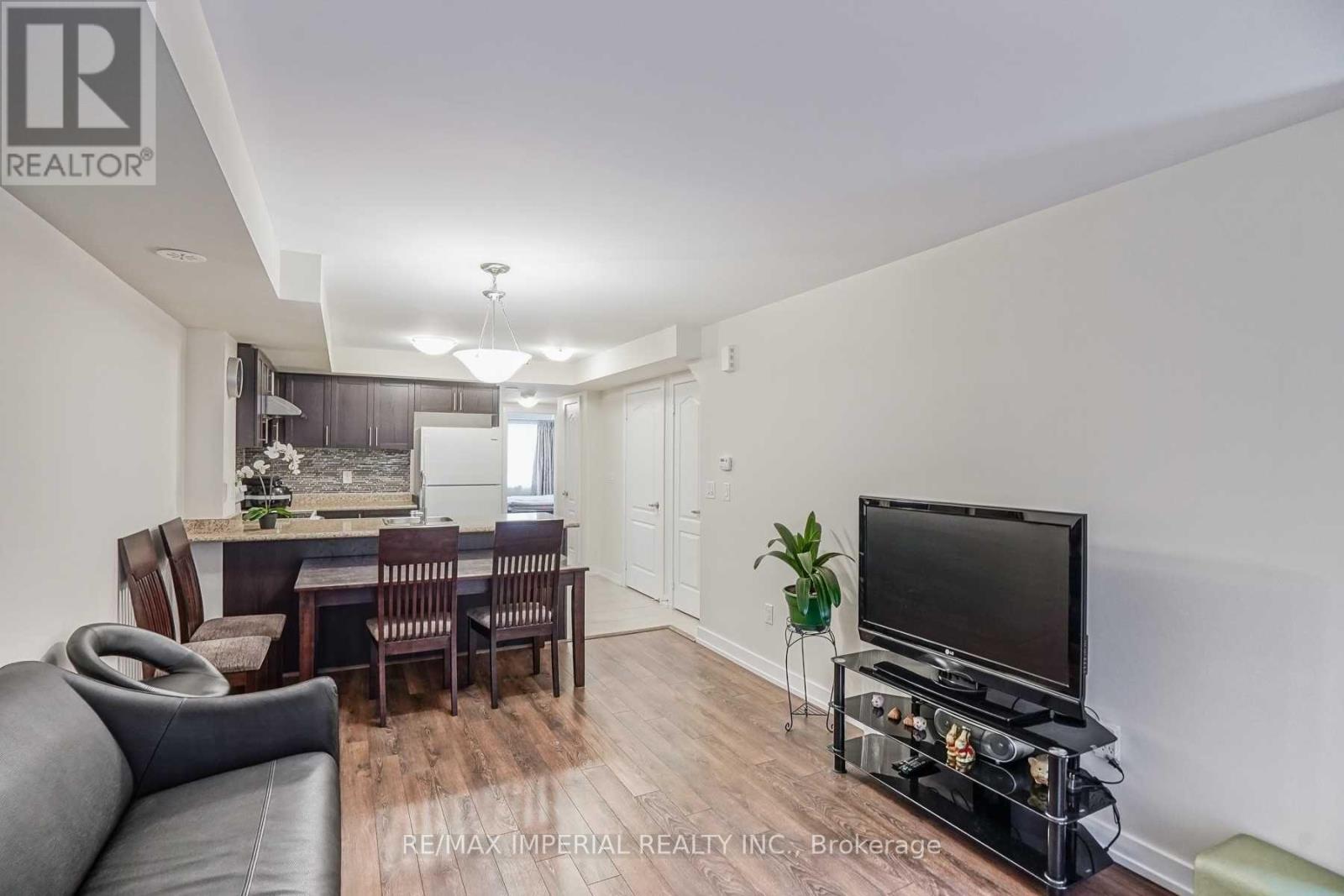 2910 - 15 Westmeath Lane, Markham, Ontario  L6B 0A8 - Photo 6 - N13705080