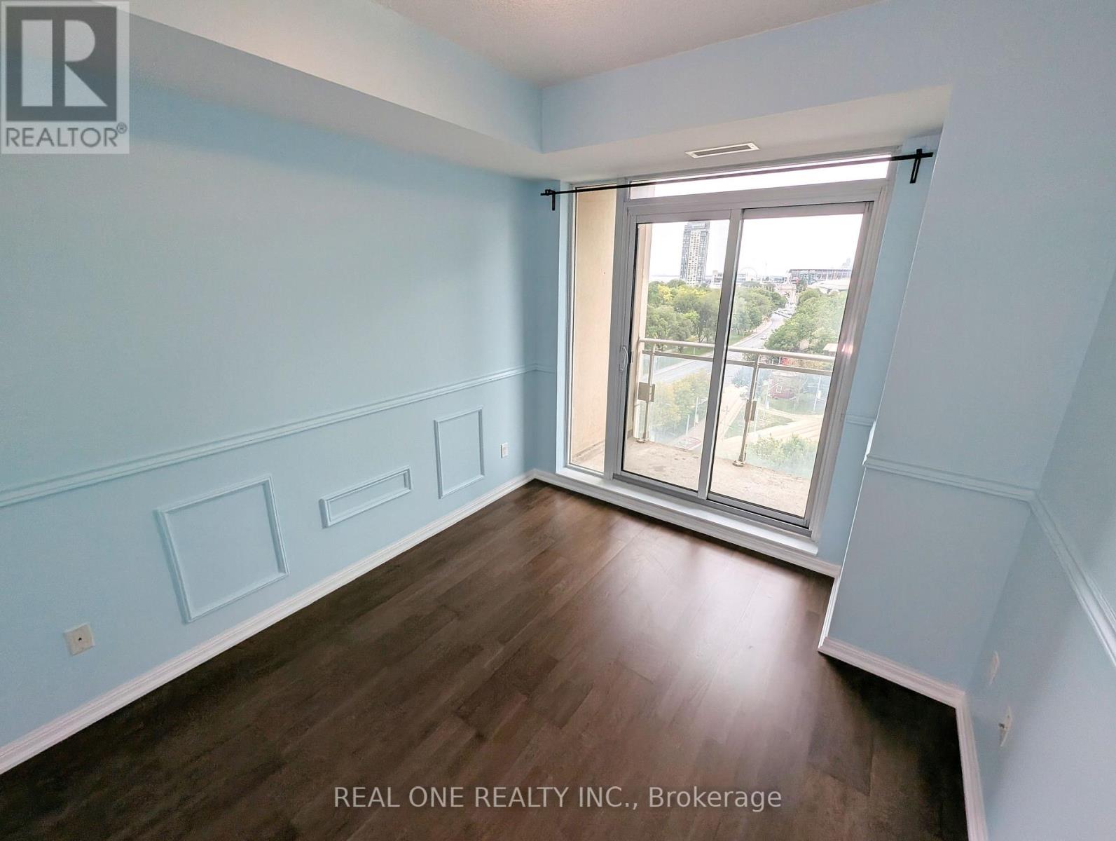 1015 - 628 Fleet Street, Toronto, Ontario  M5V 1A8 - Photo 5 - C13705104