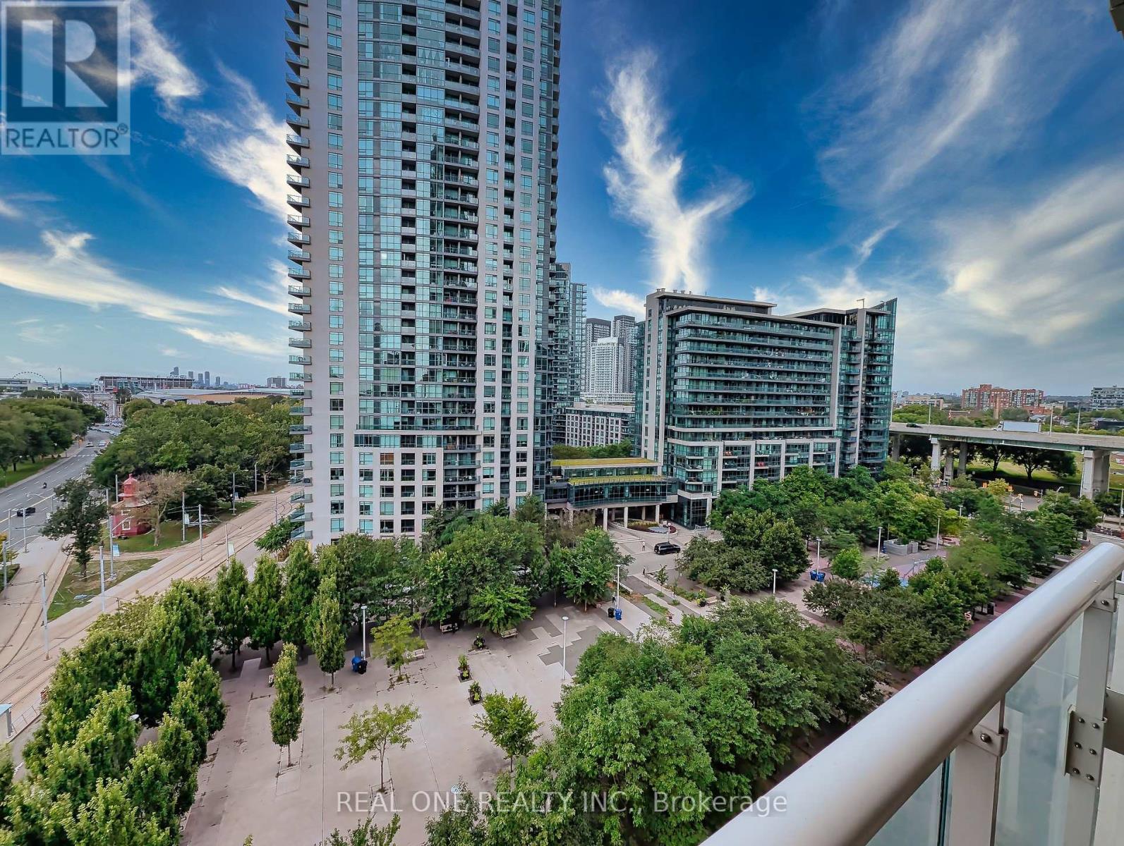 1015 - 628 Fleet Street, Toronto, Ontario  M5V 1A8 - Photo 9 - C13705104