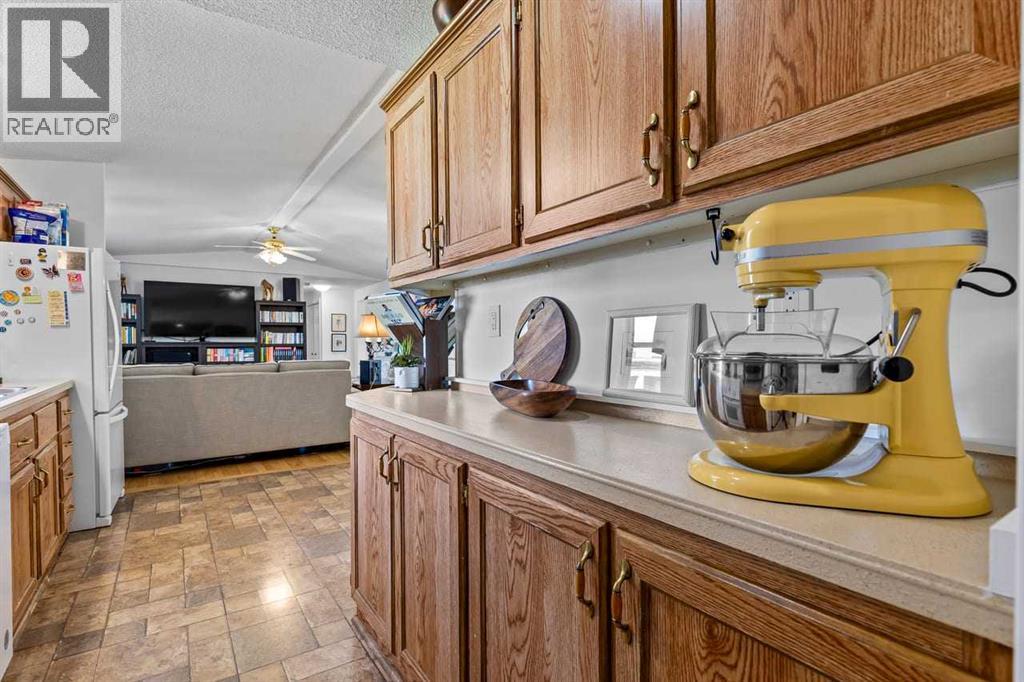 117 Sunset Way, High River, Alberta  T1V 1J4 - Photo 9 - A2313307