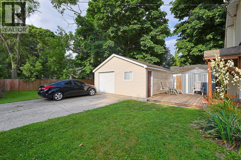 755 Talfourd Street, Sarnia, Ontario  N7T 1S1 - Photo 3 - 26016164