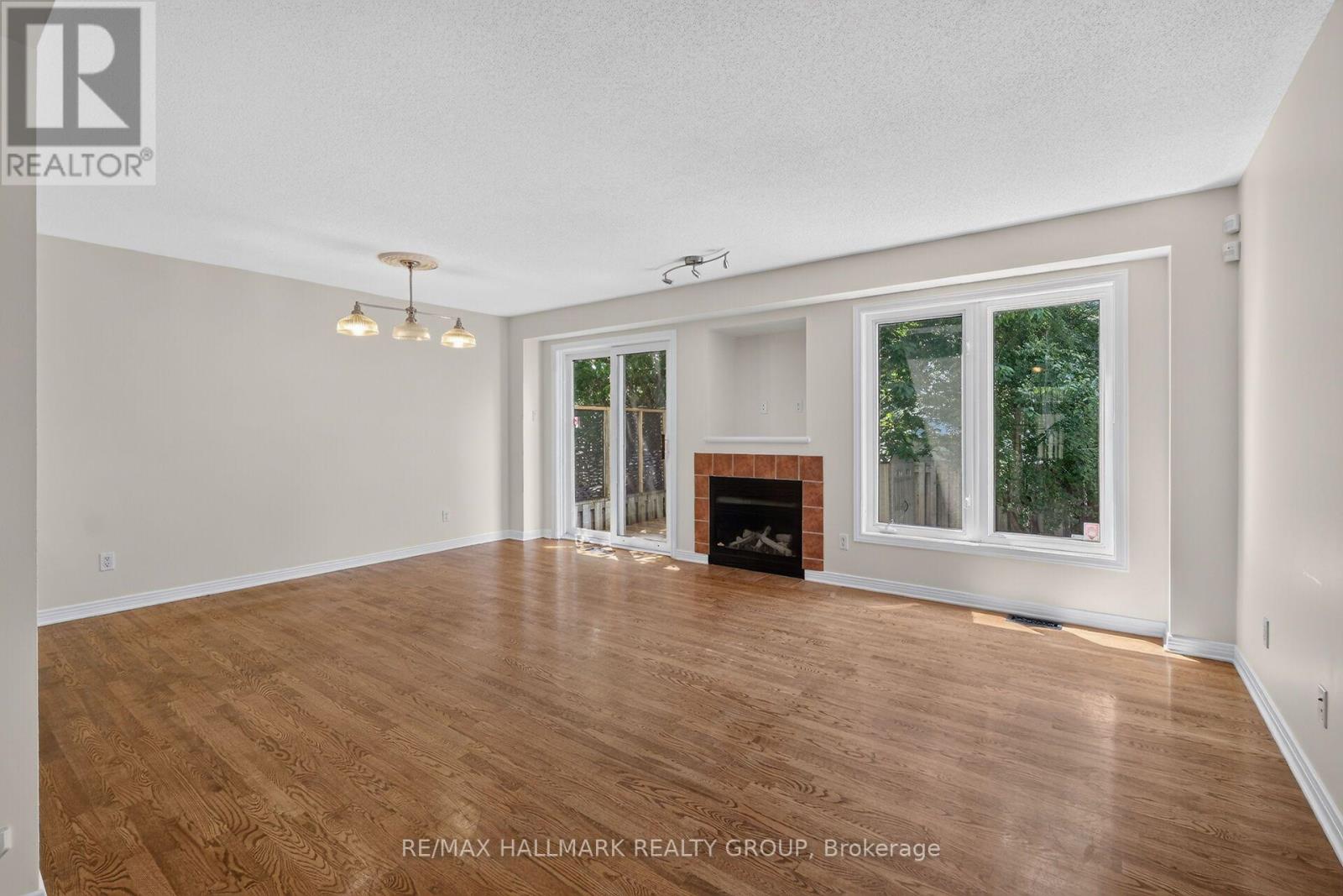 24 Gray Crescent, Ottawa, Ontario  K2K 3J6 - Photo 15 - X13705112