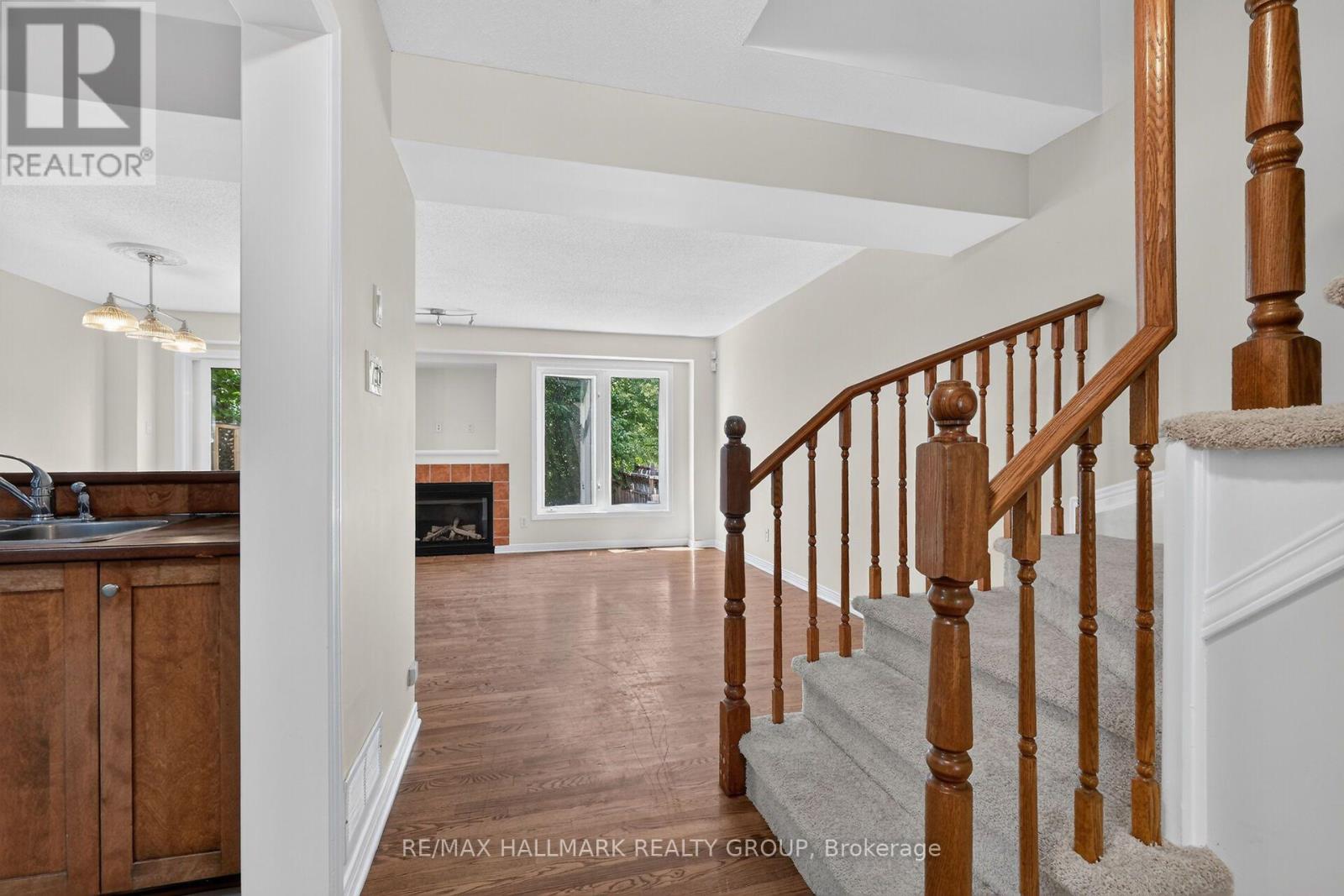 24 Gray Crescent, Ottawa, Ontario  K2K 3J6 - Photo 8 - X13705112