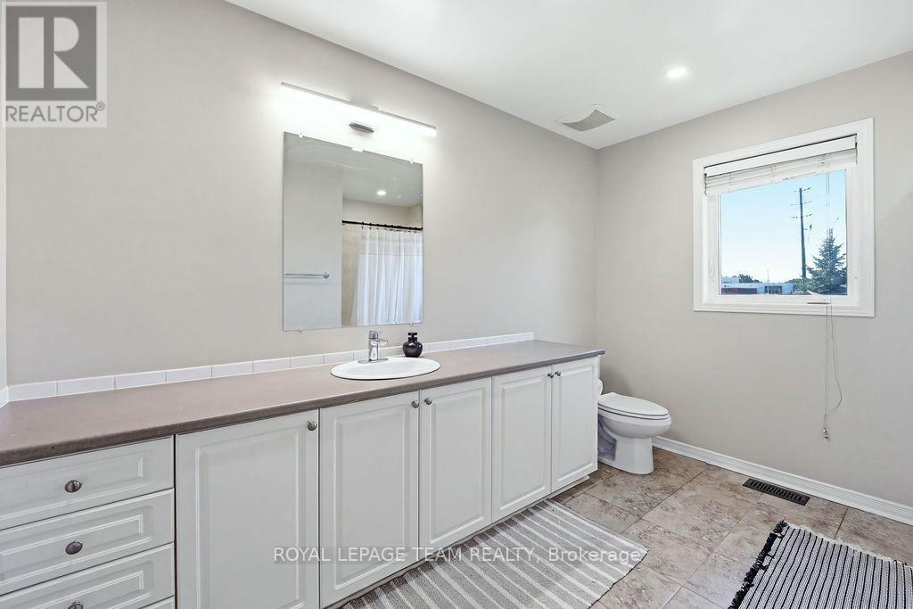 195 Harbour View Street, Ottawa, Ontario  K2G 7B2 - Photo 33 - X13705122