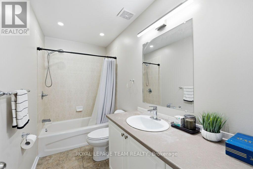 195 Harbour View Street, Ottawa, Ontario  K2G 7B2 - Photo 34 - X13705122