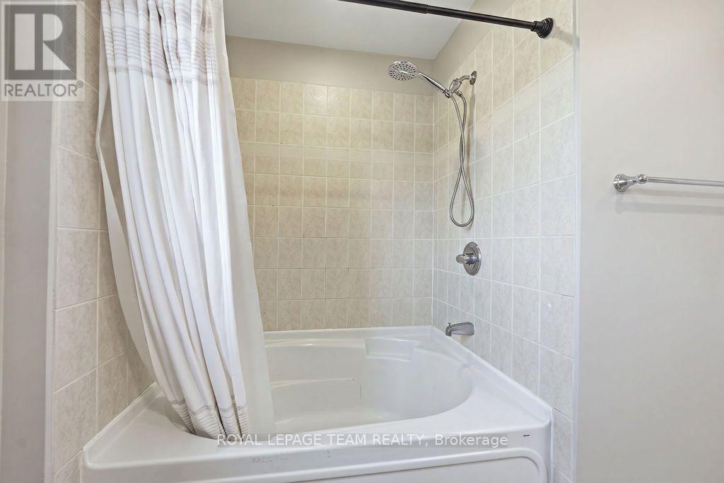 195 Harbour View Street, Ottawa, Ontario  K2G 7B2 - Photo 35 - X13705122