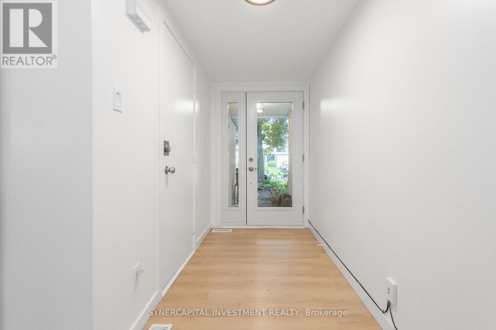 50 Tybalt Crescent, Ottawa, Ontario  K2H 8J5 - Photo 4 - X13705134