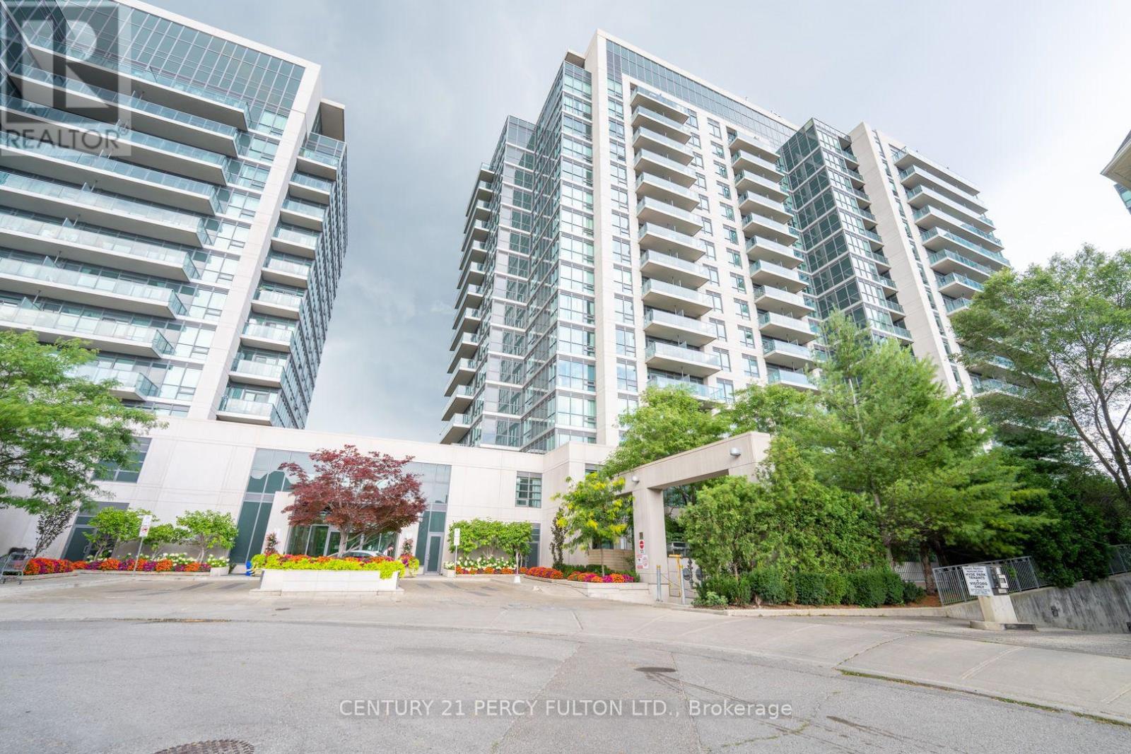 1510 - 35 Brian Peck Crescent, Toronto, Ontario  M4G 0A5 - Photo 2 - C13705132