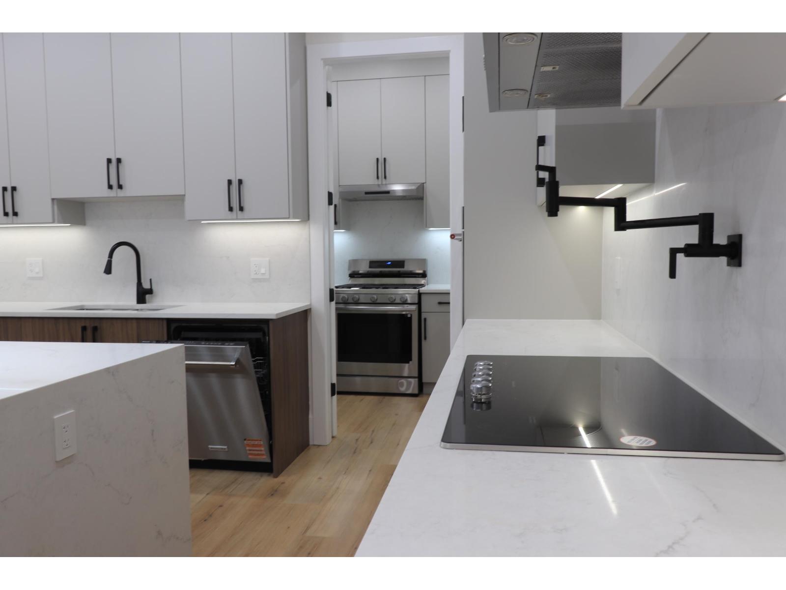 7080 192a Street, Surrey, British Columbia  V4N 6V1 - Photo 12 - R3157805