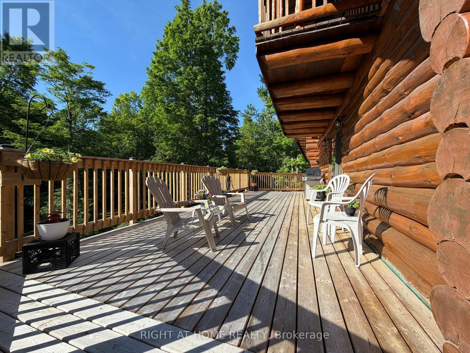 1696 Highway 118 E, Bracebridge, Ontario  P1L 1X1 - Photo 4 - X13213836