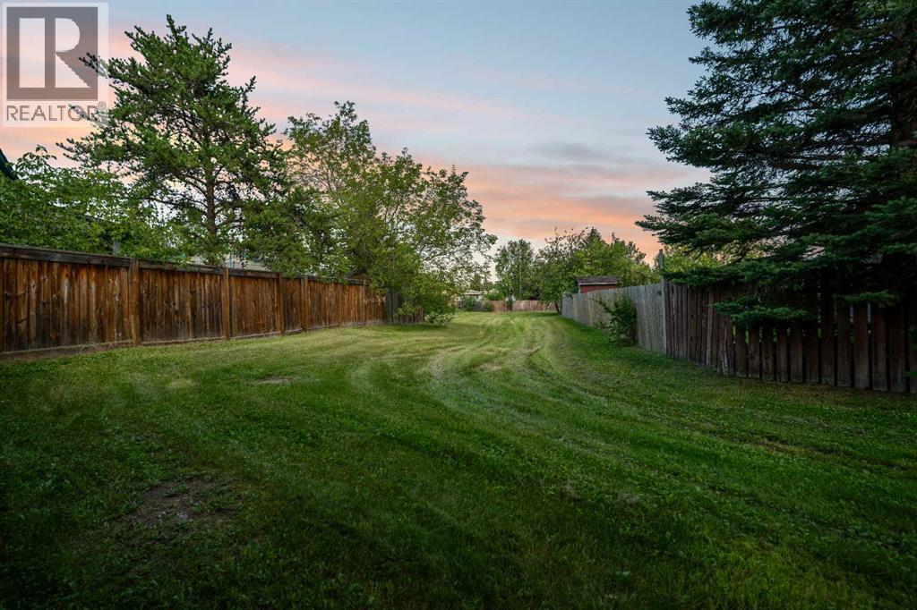 114 Hilltop Crescent, Fort Mcmurray, Alberta T9H 3V4 - Photo 49 - A2337461