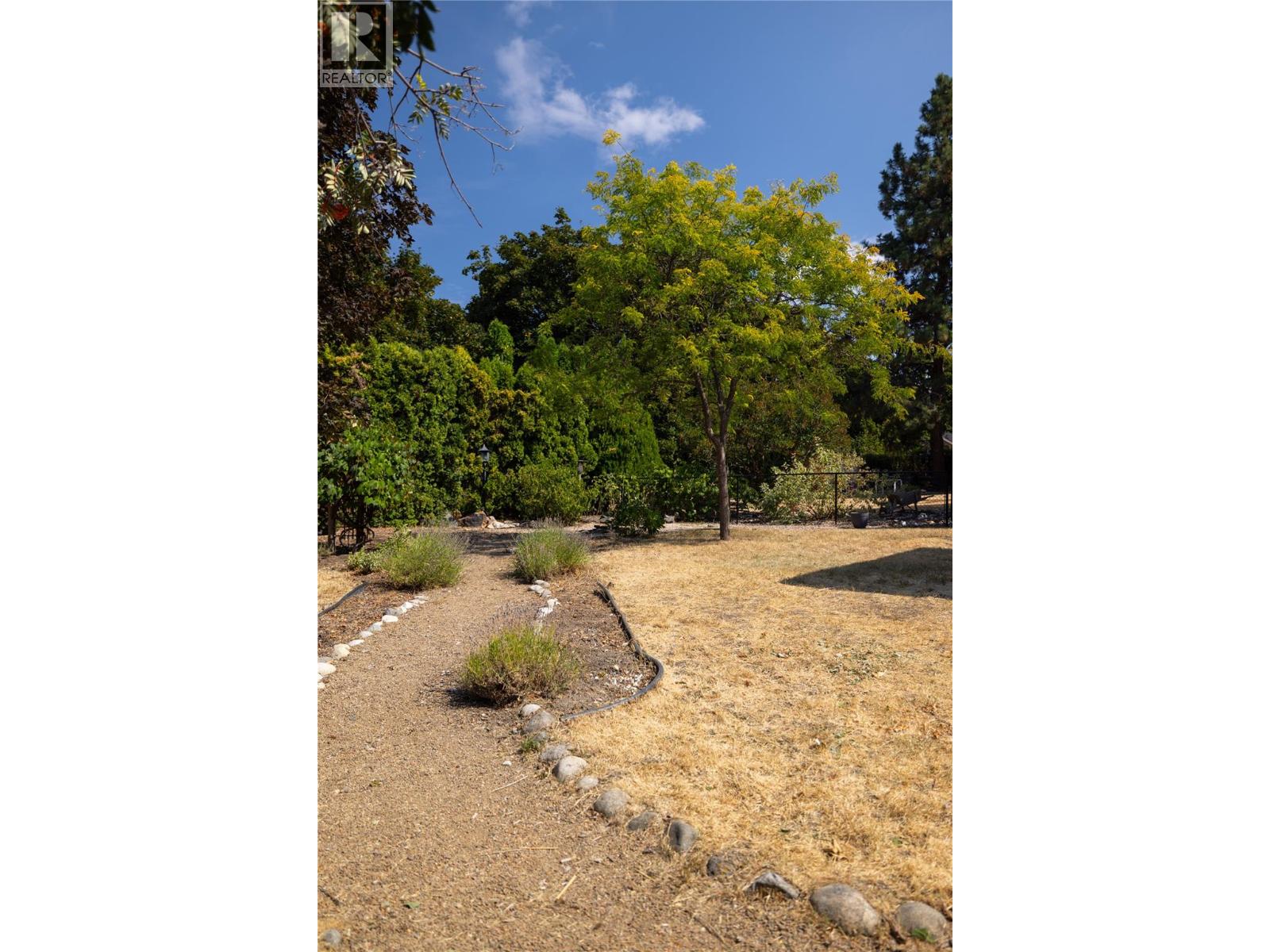 1205 43 Avenue Vernon, BC V1T8J9_44
