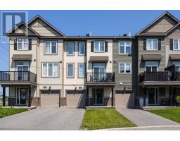 526 CLEMENCY CRESCENT, Ottawa, Ontario