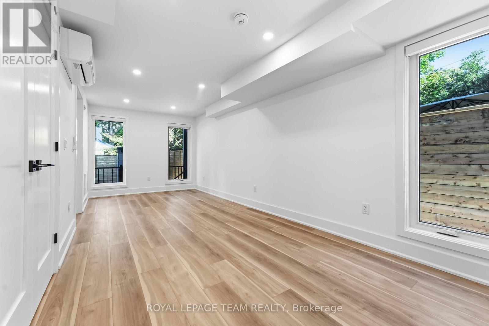 4 - 549 Melbourne Avenue, Ottawa, Ontario  K2A 1W7 - Photo 4 - X13705170