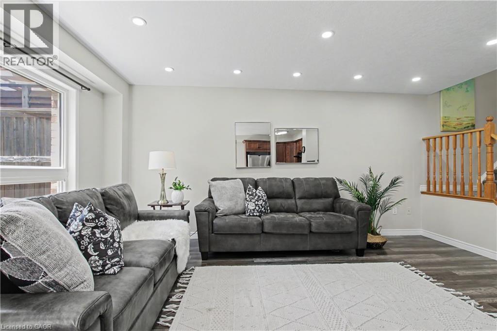 88 Bloomington Drive, Cambridge, Ontario  N1P 1J5 - Photo 10 - 40857815