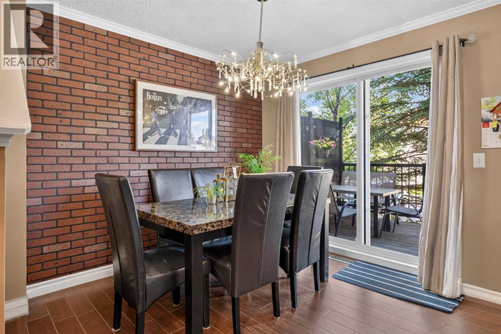 22 Panatella Park NW, Calgary, Alberta  T3K 6K4 - Photo 10 - A2324025