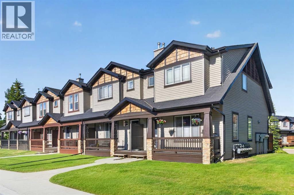 22 Panatella Park NW, Calgary, Alberta  T3K 6K4 - Photo 2 - A2324025